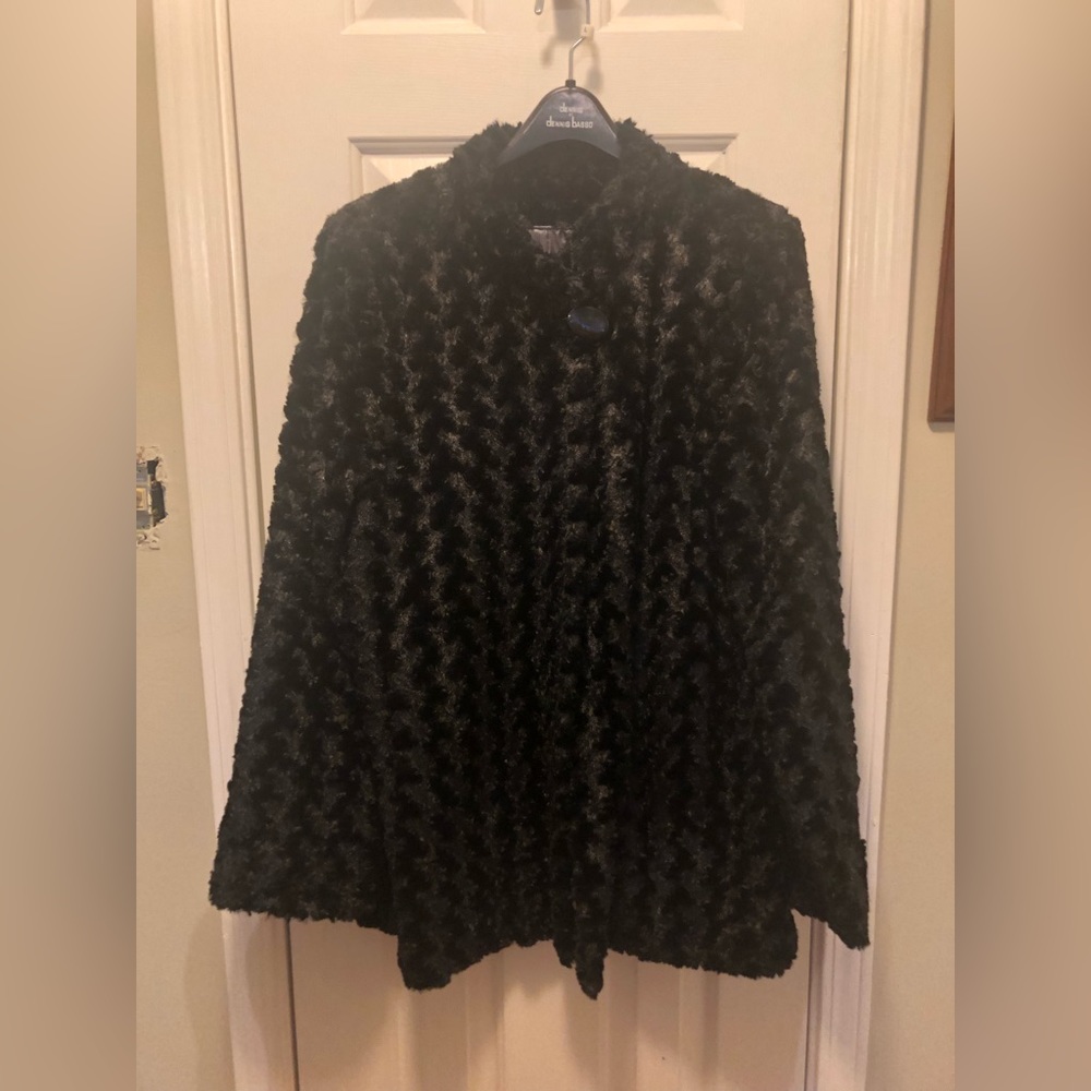 Dennis Basso Faux Fur Coat size L. The length of the coat is 30”.